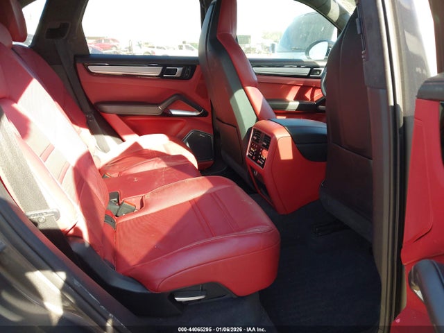 2019 PORSCHE CAYENNE WP1AF2AY5KDA80649 Photo 7