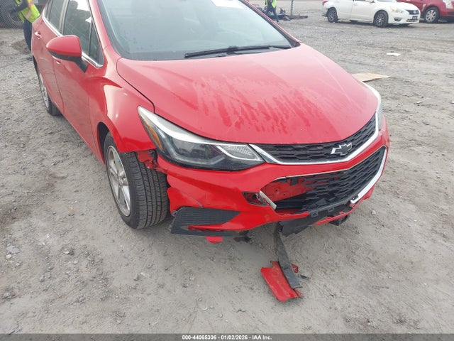 1G1BE5SM6H7263905 Chevrolet Cruze Lt Auto