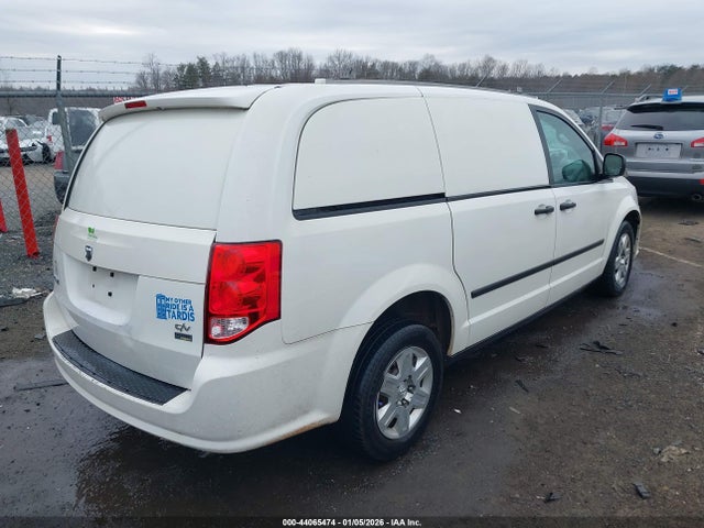 44065474 :رقم المزاد ، 2C4RRGAG7DR606103 vin ، 2013 Ram Cargo Tradesman مزاد بيع