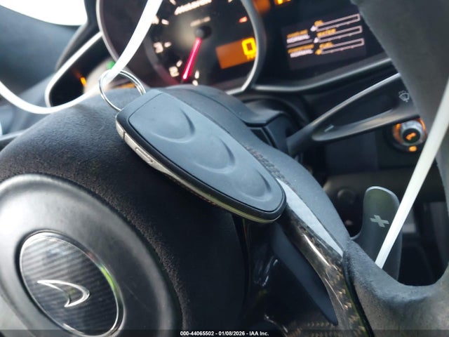 2015 MCLAREN 650S SBM11FAA0FW004090 Photo 10