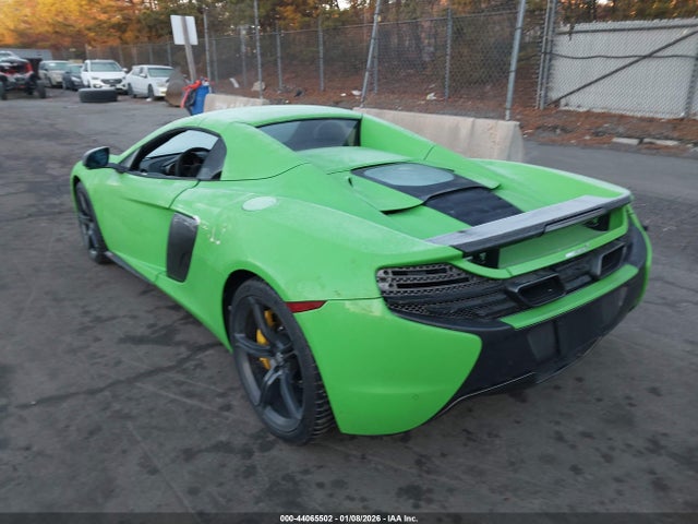 2015 MCLAREN 650S SBM11FAA0FW004090 Photo 2