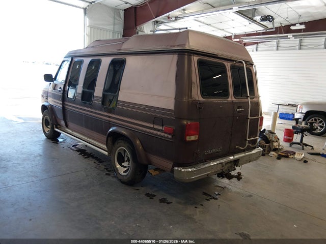 44065510 :رقم المزاد ، 2GBEG25K2L4127772 vin ، 1990 Chevrolet G20 مزاد بيع