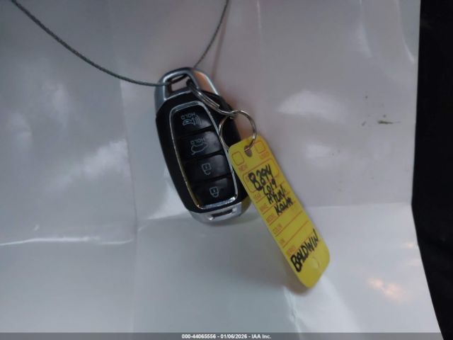 2019 HYUNDAI KONA KM8K22AA4KU337350 Photo 10