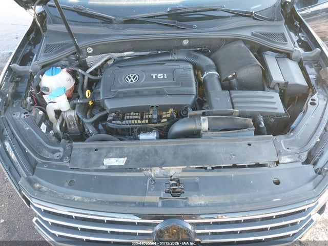 Volkswagen Passat 1.8t S 2017 1VWAT7A39HC075767 Image 10