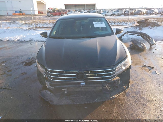 Volkswagen Passat 1.8t S 2017 1VWAT7A39HC075767 Image 13