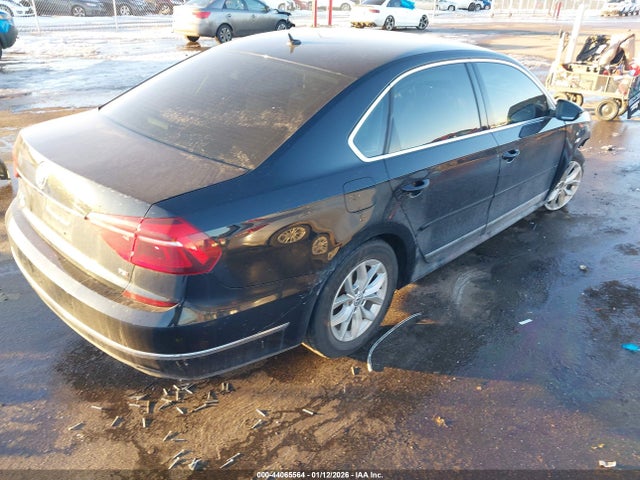 Volkswagen Passat 1.8t S 2017 1VWAT7A39HC075767 Image 4