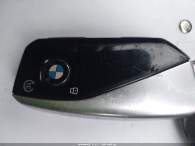 2025 BMW X7 5UX23EM01S9Z24399 Photo 10