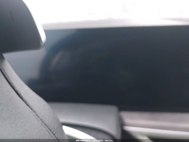 2025 BMW X7 5UX23EM01S9Z24399 Photo 6