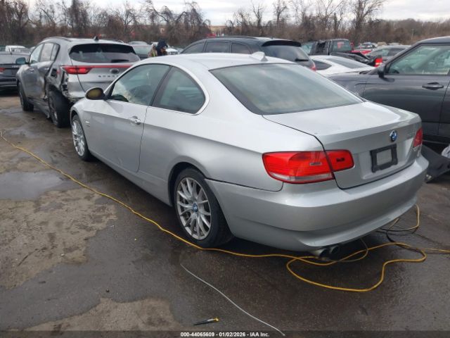 2009 BMW 328I WBAWC33559PU83819 Photo 2