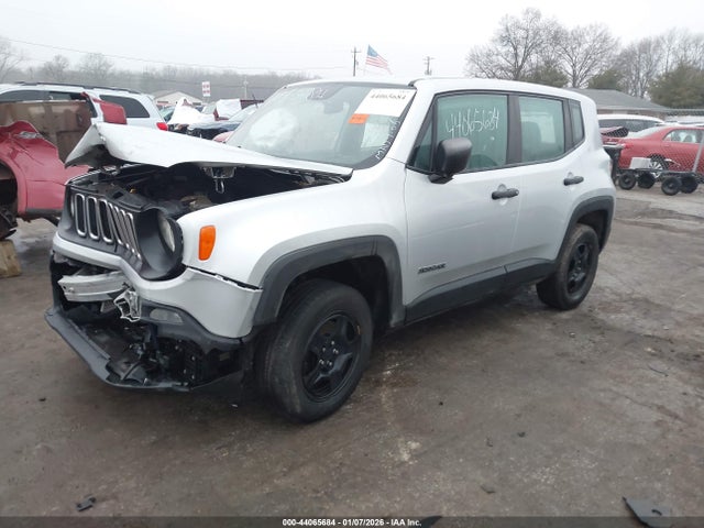 Продаж на аукціоні авто 2018 Jeep Renegade Sport 4x4, vin: ZACCJBAB9JPH71977, номер лоту: 44065684