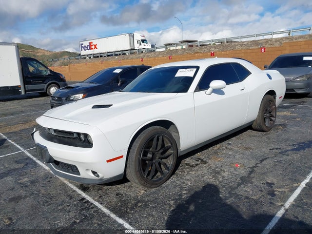 Dodge Challenger Sxt Plus 2016 2C3CDZAG5GH332088 Image 2