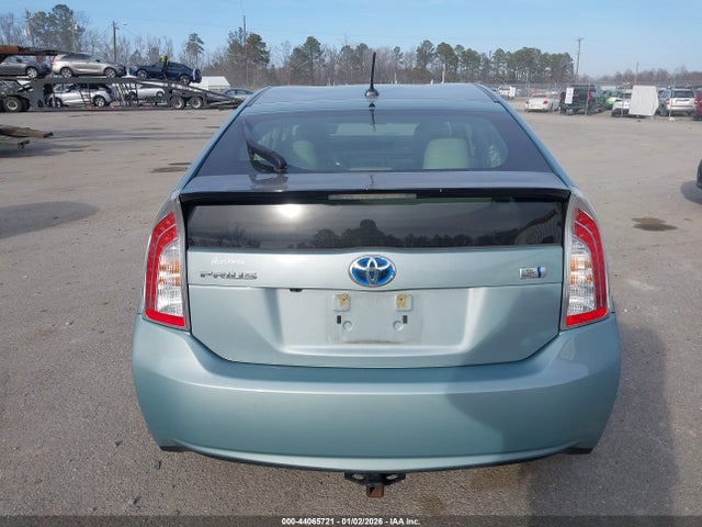 Toyota Prius Three 2015 JTDKN3DU1F1913121 Image 16