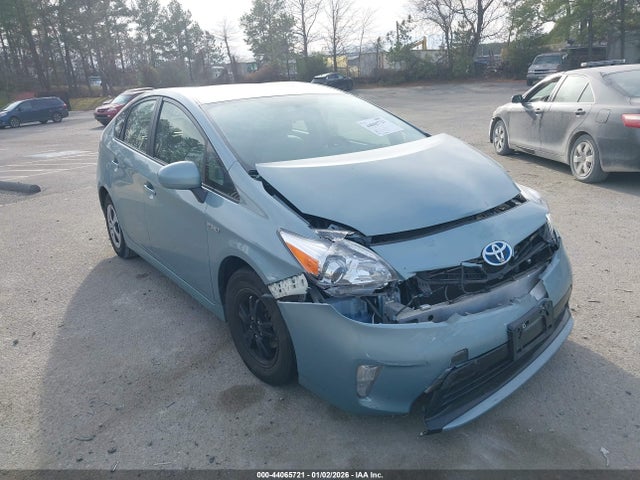 Toyota Prius Three 2015 JTDKN3DU1F1913121 Image 6