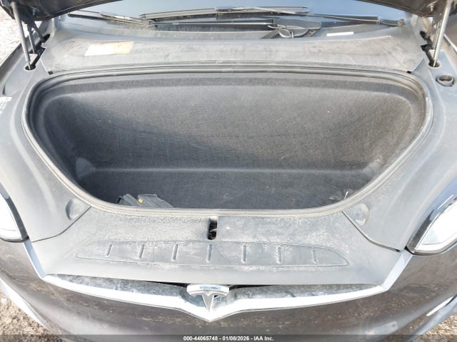 2018 TESLA MODEL X 5YJXCBE23JF111754 Photo 9