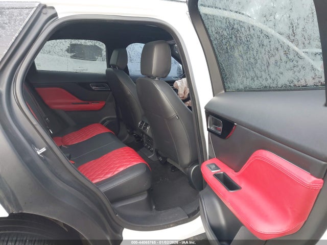2017 JAGUAR F-PACE SADCJ2BV2HA075243 Photo 7