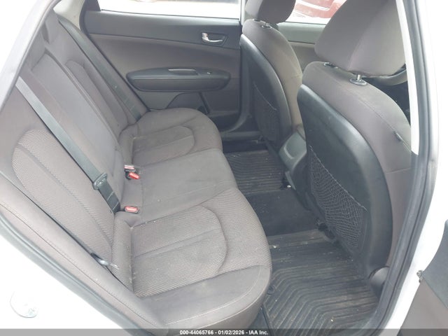 Продажа на аукционе авто 2019 Kia Optima Lx, vin: 5XXGT4L33KG343289, номер лота: 44065766