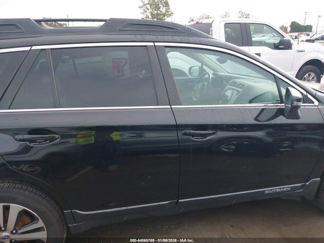 Subaru Outback 3.6r Limited 2018 4S4BSENCXJ3290570 Image 14