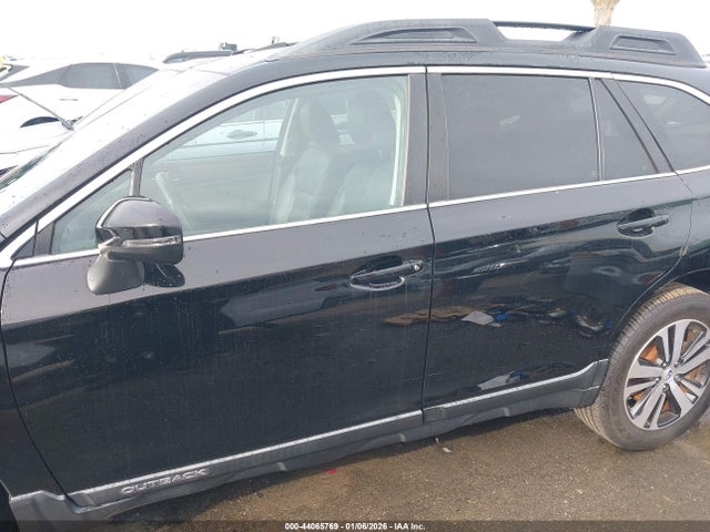 Subaru Outback 3.6r Limited 2018 4S4BSENCXJ3290570 Image 15