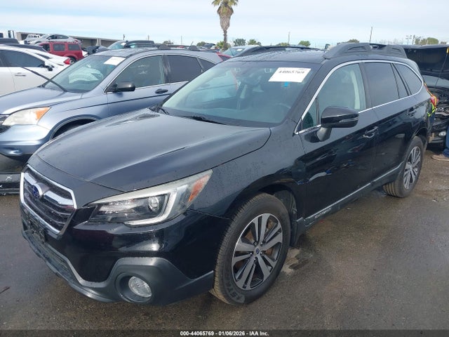 Subaru Outback 3.6r Limited 2018 4S4BSENCXJ3290570 Image 2