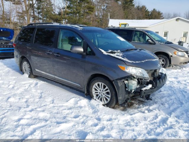 2016 TOYOTA SIENNA 5TDYK3DC5GS748804