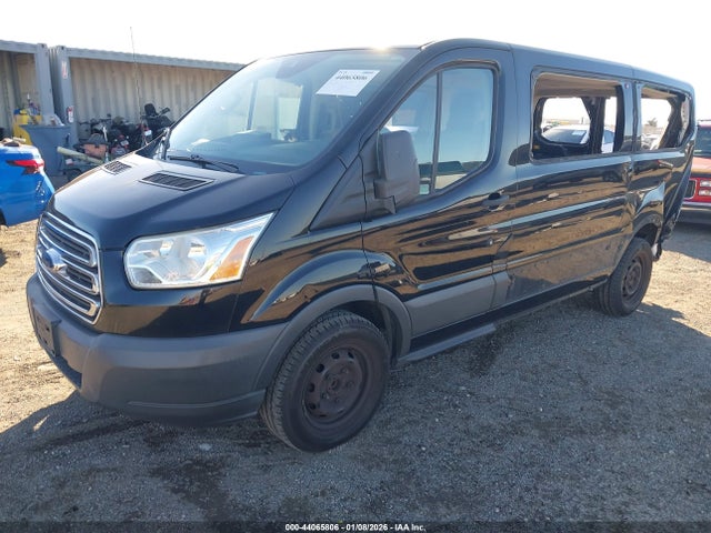 1FMZK1YM6HKA60729 Ford Transit-150 Xlt