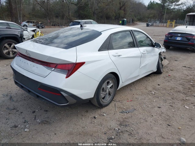 KMHLL4DGXSU859459 Hyundai ELANTRA SE