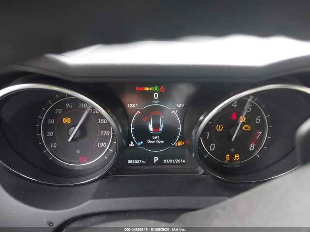 2016 JAGUAR F-TYPE SAJWA6AT9G8K24738 Photo 6