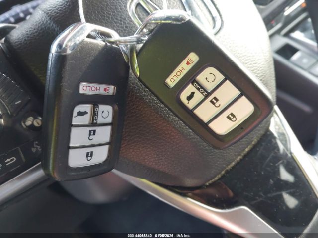 2018 HONDA CR-V 7FARW2H87JE044208 Photo 10