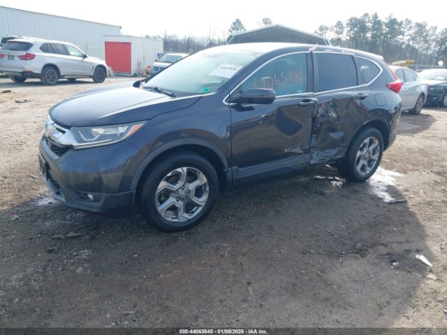 2018 HONDA CR-V 7FARW2H87JE044208 Photo 1