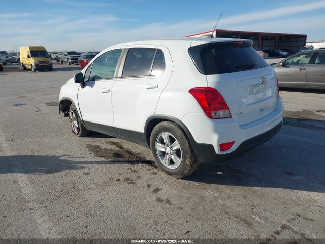 2021 CHEVROLET TRAX KL7CJKSB2MB302241 Photo 2