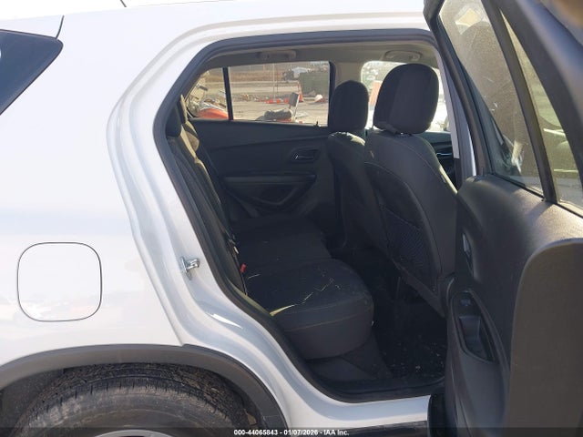 2021 CHEVROLET TRAX KL7CJKSB2MB302241 Photo 7