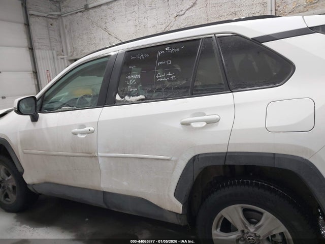 Toyota Rav4 Xle 2025 2T3P1RFVXSC533332 Image 15