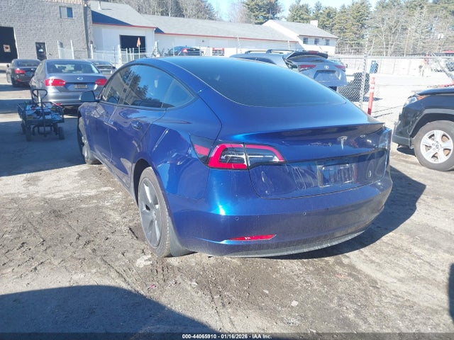2021 TESLA MODEL 3 5YJ3E1EA7MF060502 Photo 2