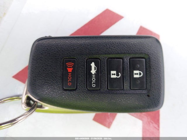 44065989 :رقم المزاد ، JTHBK1GG5D2078584 vin ، 2013 Lexus Es 350 مزاد بيع