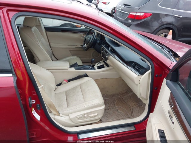 44065989 :رقم المزاد ، JTHBK1GG5D2078584 vin ، 2013 Lexus Es 350 مزاد بيع