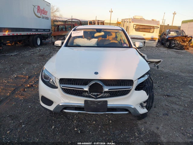 Продаж на аукціоні авто 2019 Mercedes-benz Glc 300 Coupe 4matic, vin: WDC0J4KB9KF512692, номер лоту: 44066057