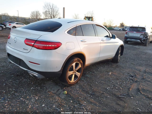 Продаж на аукціоні авто 2019 Mercedes-benz Glc 300 Coupe 4matic, vin: WDC0J4KB9KF512692, номер лоту: 44066057
