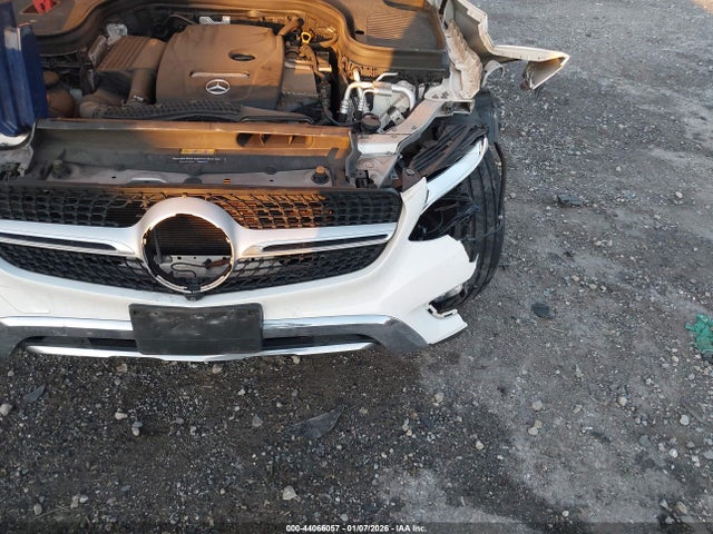 Продаж на аукціоні авто 2019 Mercedes-benz Glc 300 Coupe 4matic, vin: WDC0J4KB9KF512692, номер лоту: 44066057