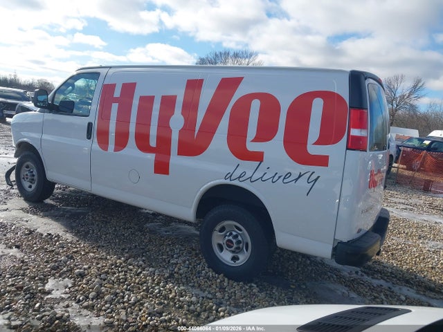 1GTW7AF75N1218713 GMC Savana Cargo Rwd 2500 Regular Wheelbase Work Van
