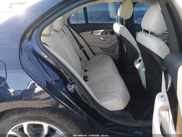 2017 MERCEDES-BENZ C 300 55SWF4KBXHU227061 Photo 7