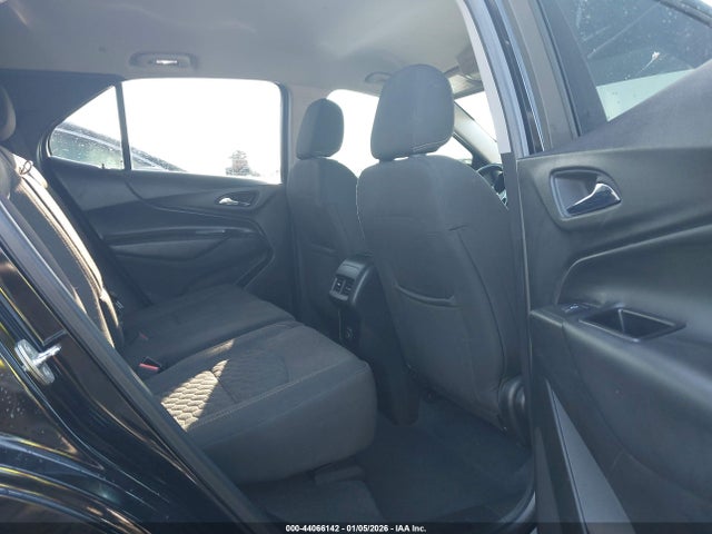 Chevrolet EQUINOX LT 2019 2GNAXUEV7K6247934 Image 8