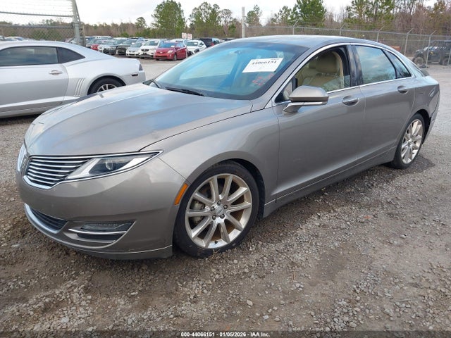 Lincoln MKZ HYBRID 2015 3LN6L2LU2FR603919 Image 2