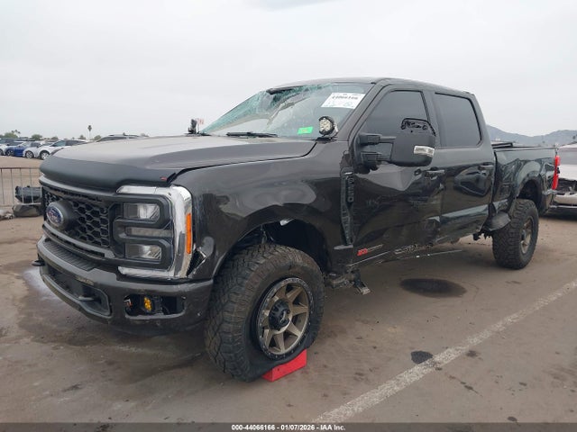 Ford F-250 Lariat 2024 1FT8W2BM5REF33569 Image 2