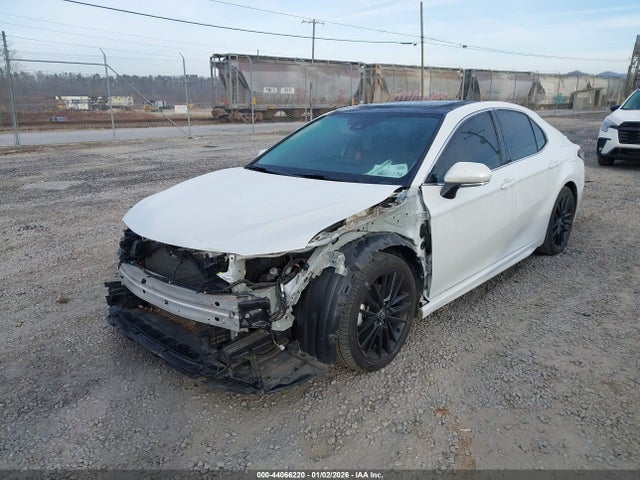 Toyota CAMRY XSE 2022 4T1K61AK9NU033992 Image 2