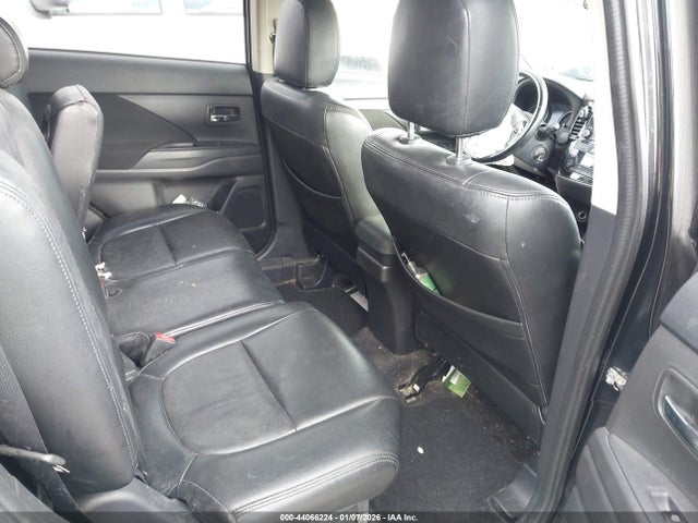 2016 MITSUBISHI OUTLANDER JA4AZ3A31GZ021427 Photo 7