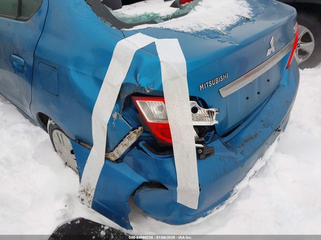 2018 MITSUBISHI MIRAGE G4 ML32F3FJ0JHF14366 Photo 5