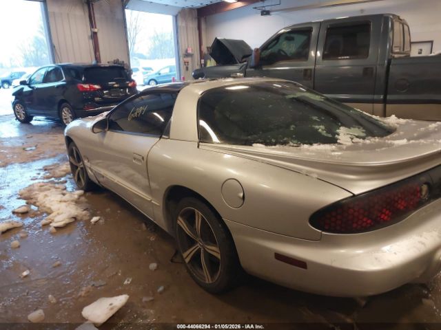 1999 PONTIAC FIREBIRD 2G2FS22K4X2229194 Photo 2