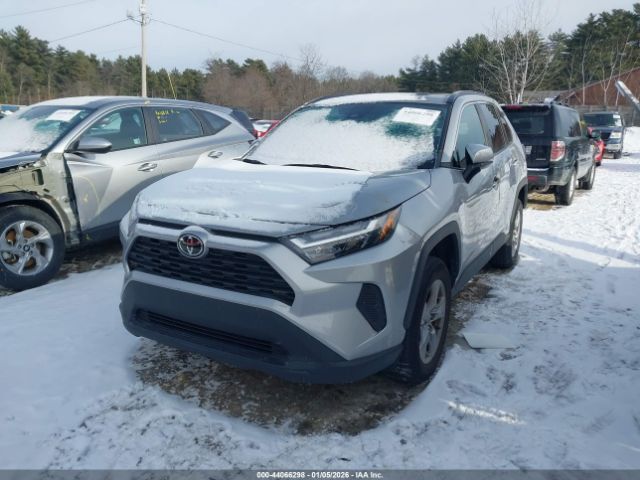 2022 TOYOTA RAV4 2T3W1RFV8NW201937 Photo 1