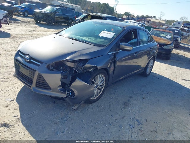 Aukcja sprzedaży 2014 Ford Focus Titanium, vin: 1FADP3J25EL395772, numer aukcji: 44066307