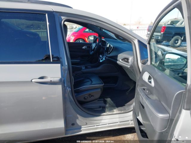 2025 CHRYSLER PACIFICA 2C4RC1GG9SR569414 Photo 4